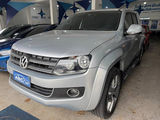 VOLKSWAGEN AMAROK 2.0 HIGHLINE 4X4 CD 16V TURBO INTERCOOLER DIESEL 4P AUTOMÁTICO